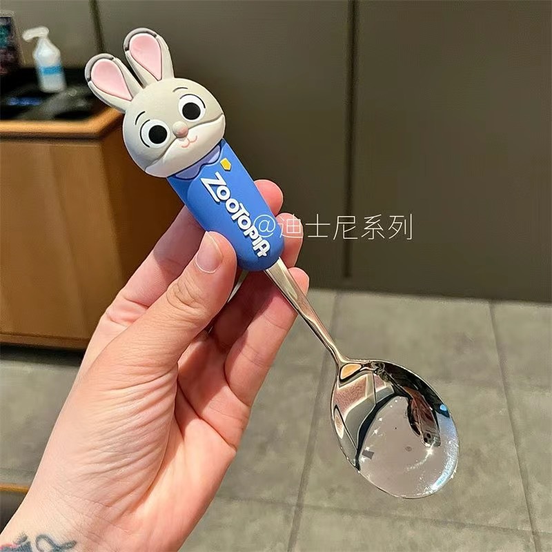 주디 스푼