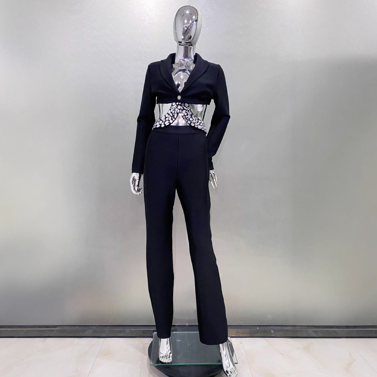 Luxury Crystal-Embellished Open-Back Top & Skinny Pants Set – Sexy Cutout Outfit For Nightlife & Evening Glam (XS-L, Black/White)_ecoleips.com