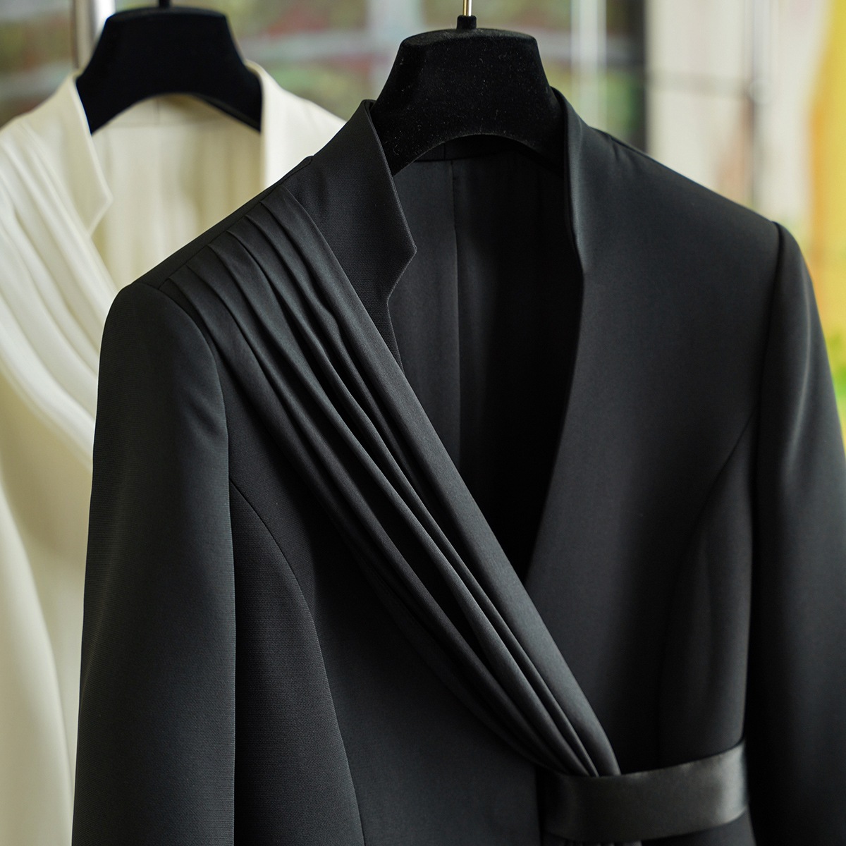 Acetate Small Stand Collar Silk Scarf Straight Suit Jacket Women 1030