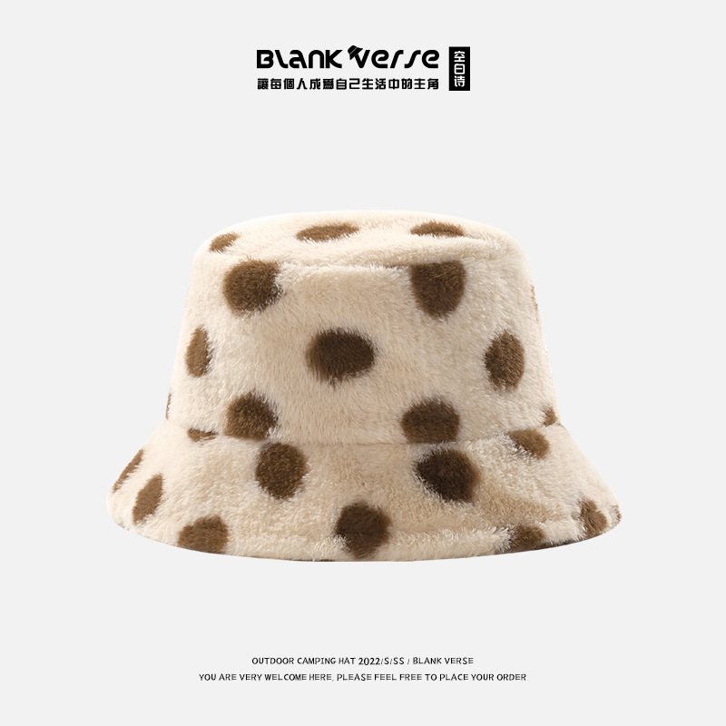 Sombrero de felpa de piel de zorro falso de las mujeres invierno estilo coreano cara de aspecto pequeño grueso cálido sombrero de pescador circunferencia de la cabeza grande sombrero de lavabo a prueba de frío