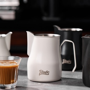Bincoo Coffee Latte Art Cylinder 304 Stainless Steel with Scale Professional Milk Cylinder 450ml Eagle Mouth Milk Foam Latte Art Cup