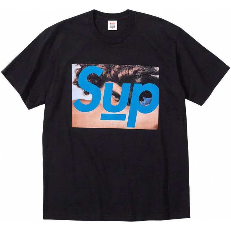 新しいアメリカのトレンディなストリートブランドミラノクロススモーククラシックユニセックスルーズで多用途なレターTシャツ|undefined