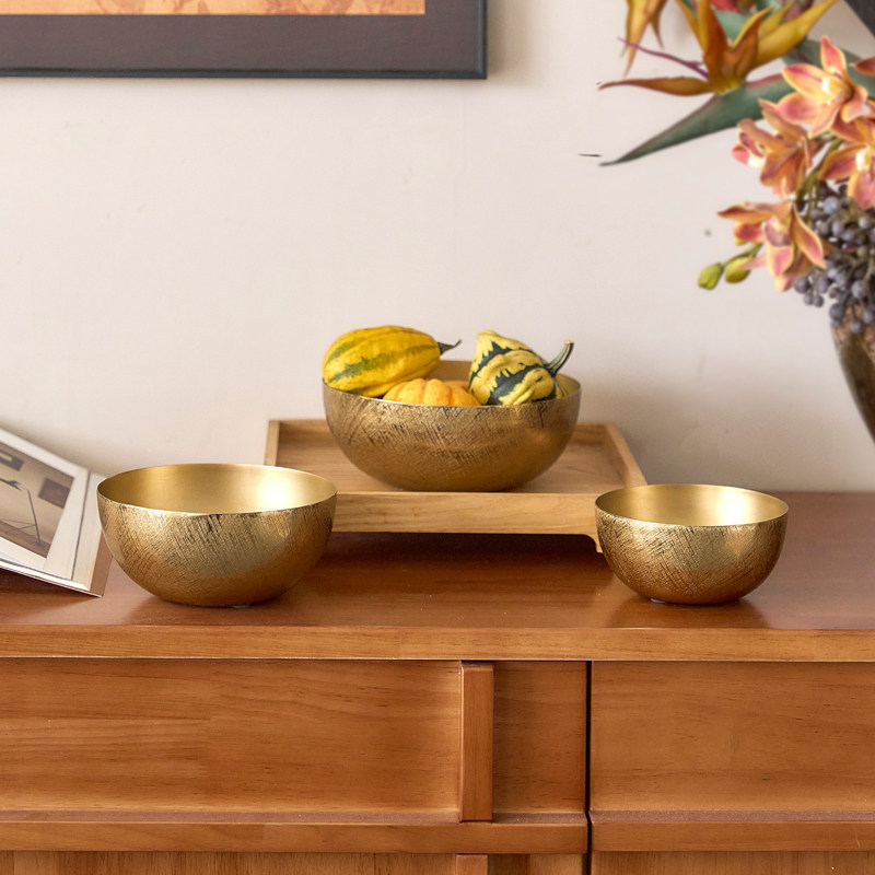 Indian Handmade Metal Antique Copper-Colored Textured Round Bowl Fruit Plate Living Room Coffee Table Storage Vessel Decorative Fruit Bowl Ornament Indian Handmade Metal Antique Copper-Colored Textured Round Bowl Fruit Plate Living Room Coffee Table Storage Vessel Decorative Fruit Bowl Ornament
