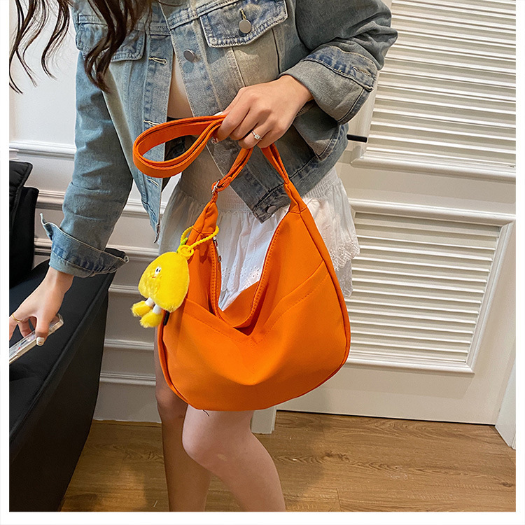 Simple solid-color canvas bag 2024 new style Japanese large-capacity single-shoulder dumpling bag, versatile for school and commuting crossbody bag undefined