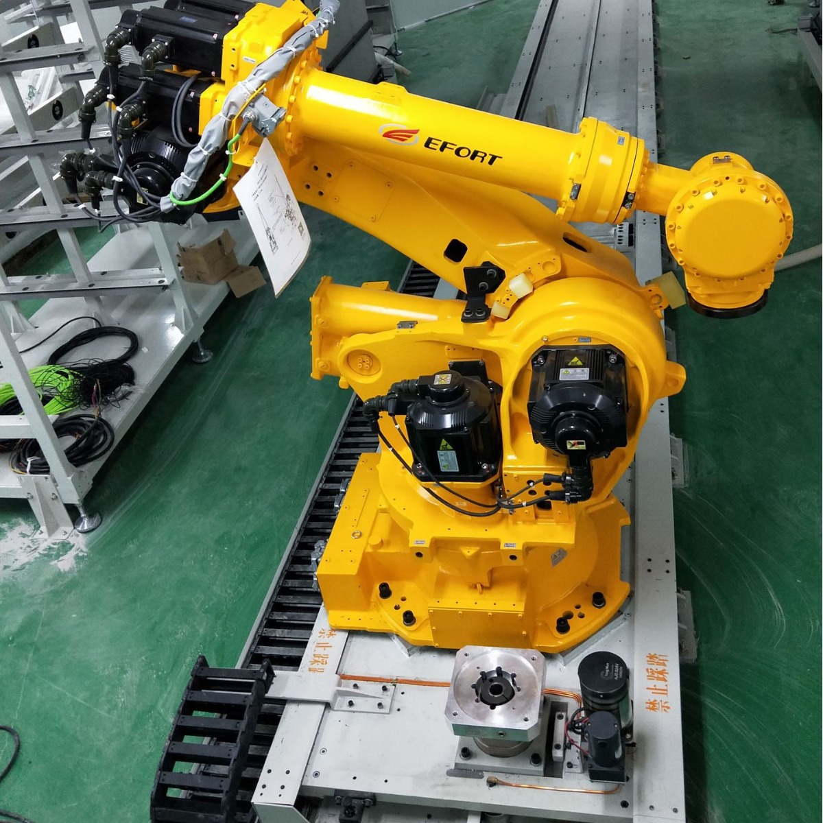 艾京自动化焊接翻转台 机器人行走轴 焊接地轨焊接机器人第七轴