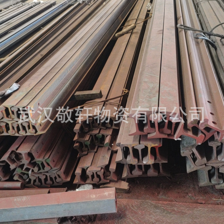 钢轨Q235 22/24kg批发武钢各种重轻钢轨长期有货
