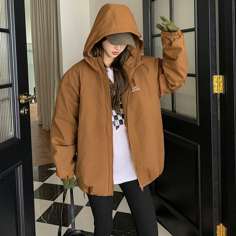2024 invierno nueva chaqueta de asalto de damas coreana de color de contraste medio y largo herramientas de calentamiento desmontables chaqueta de algodón