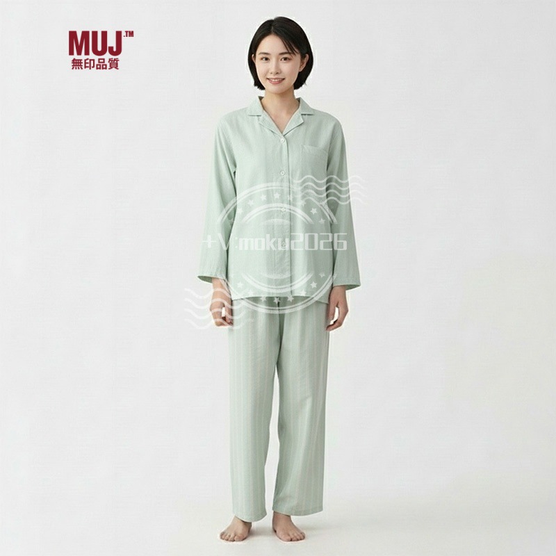 라이트 그린 스트라이프 여성 정장