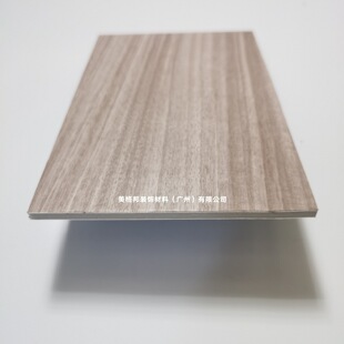 ����PVC��ɫľ�y��Ĥ�X�ͺϰ� B����ȼ3mm4mm�҃Ƞ��� ���ڸ�Ĥ��