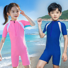 ��ͯӾ��Ů�ٸɱ����B�w������ͯ��ˮӾ�b�д�ͯС����Ӗ����Ӿ��