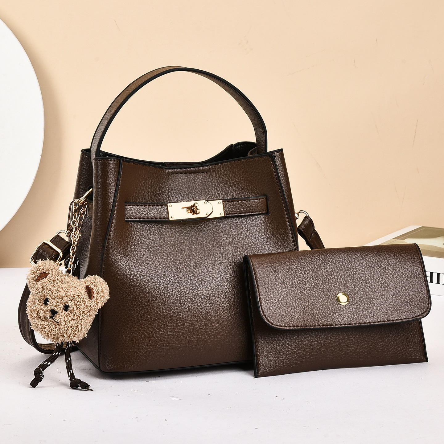 2026 nuevo temperamento de alta calidad bolso de mano de bloqueo de mujer simple gran capacidad bolso de madre universal bolso de hombro image 1