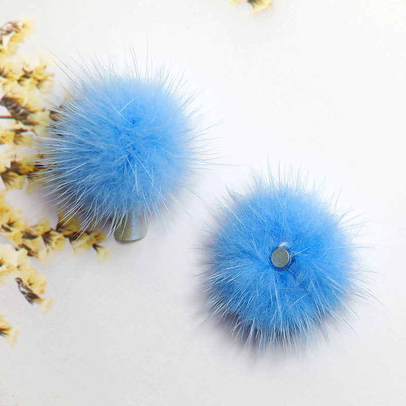 Imán desmontable Bola de Pelo uñas joyería Internet celebridad nuevo invierno visón terciopelo linda chica corazón decorativo hebilla magnética