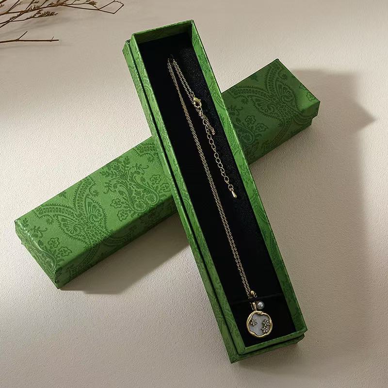 Green high-end gift box