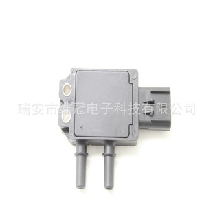 �m���С��6D107 6D125�ھ�C PC240LC PC360LC��6520-81-1010