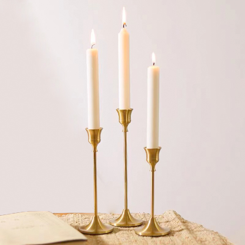 跨境欧式复古黄铜色蜡烛台浪漫圣诞烛光晚餐摆件婚庆道具蜡烛架底