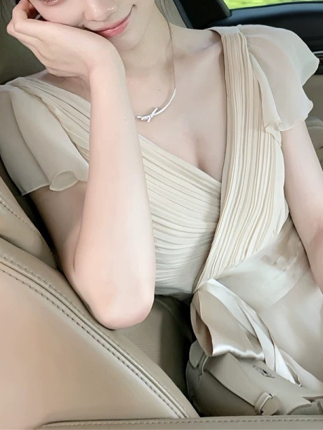 【中世纪少女】收腰显瘦优雅气质荷叶袖绑带连衣裙|undefined