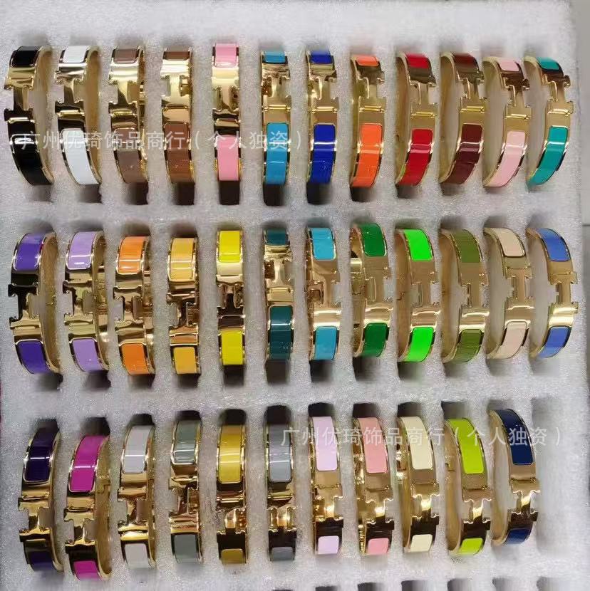 Platinum coffee bracelet