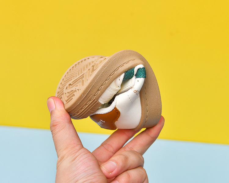 Porta per bambini 2024 primavera autunno nuova moda con punta a punta per bambini e bambine che corrono_voghion.com