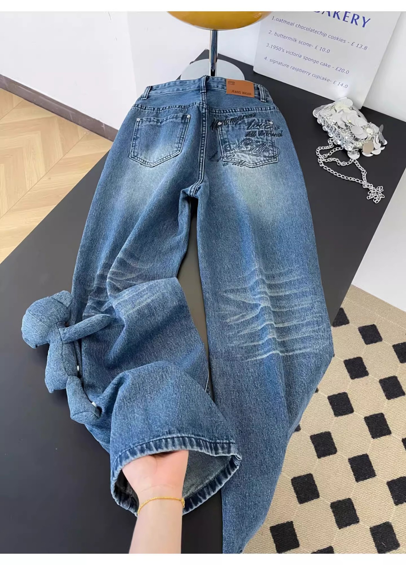 Women's High-Waisted Slimming Wavy Washed Denim Jeans Casual Loose Wide Leg Floor-Length Trousers With Letter Embroidery American Retro Summer Style_mkmklike.com