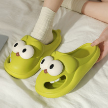 大眼狗拖鞋女舌吻踩屎感洞洞鞋学生宿舍家居踩屎感防滑包头凉拖鞋