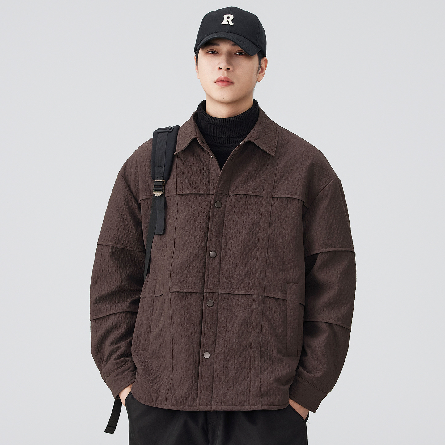 Chaqueta de plumón hombre ligera delgada solapa empalmada abrigo de plumón cálido 2025 invierno nuevo estilo casual color sólido universal