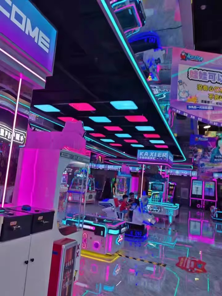 Ciudad de juegos electrónicos módulo de luces de juegos electrónicos parque de juegos de marea espacio centro comercial sala de baile internet café tienda modelado luz