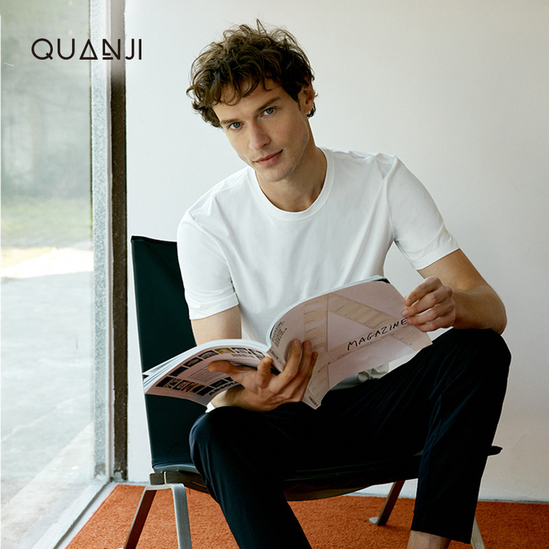 Summer men's round neck short-sleeved T-shirt new solid color three-resistance quick-drying lightweight loose casual all-match top