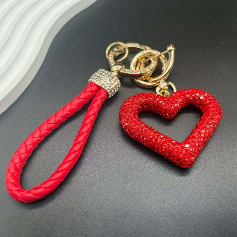 かわいい高級バッグペンダント完成品 DIY クリエイティブダイヤモンドジュエリーソフト粘土レザーロープ中空ラブキーホルダー|undefined