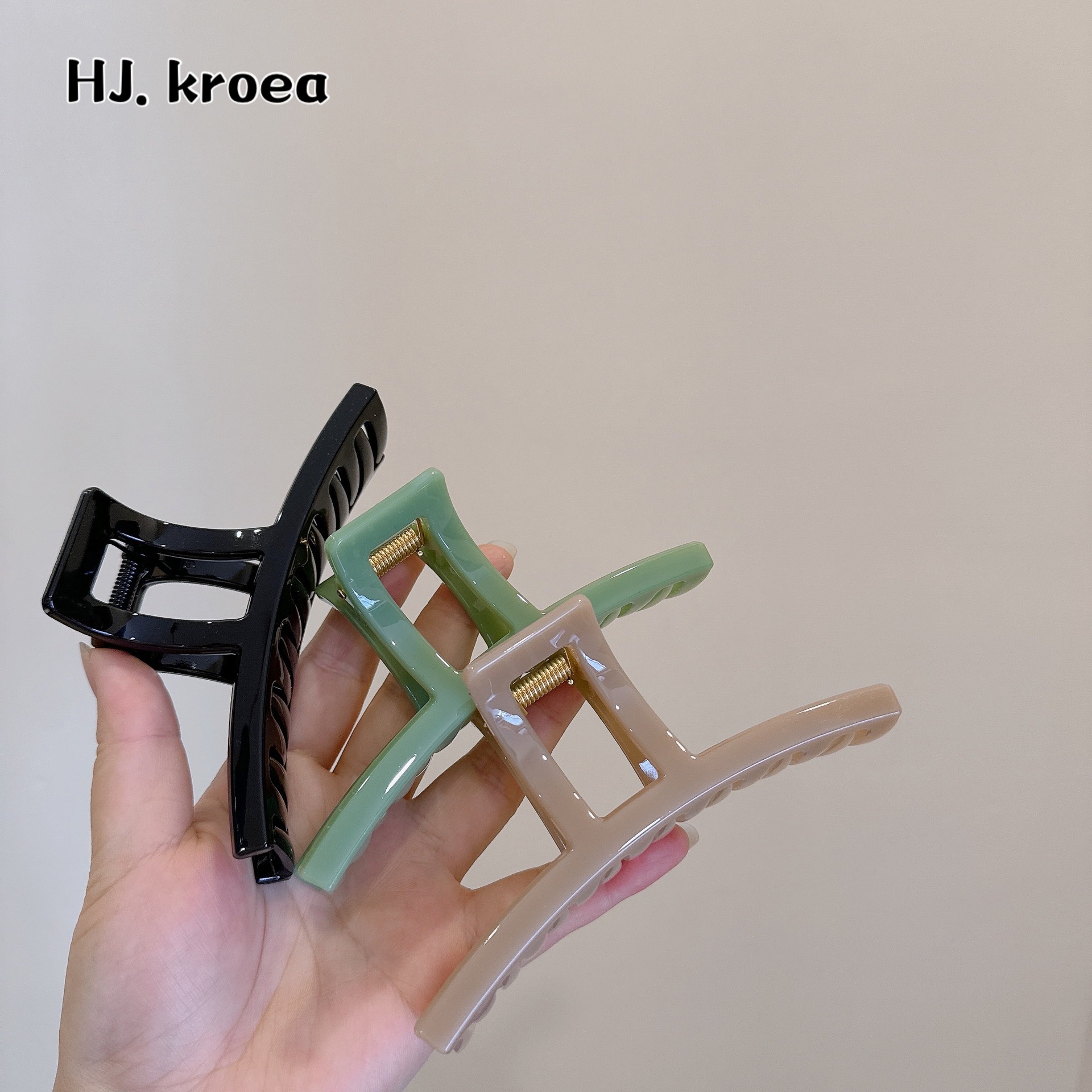 新品～夏季果凍奶油大號13公分發抓超顯白氣質盤發抓夾髮夾女