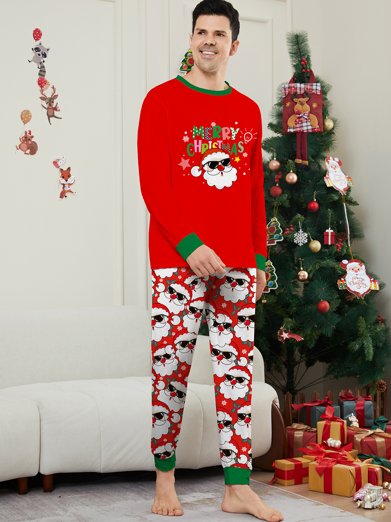 Christmas MerryChristmas family set a family of three or four white beard Santa Claus printed suit_voghion.com