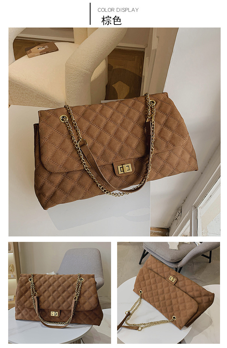 The new diamond-shaped chain bag for women is a trendy and fashionable matte single-shoulder armpit bag for commuting. The large-capacity crossbody bag is a cross-border trend undefined