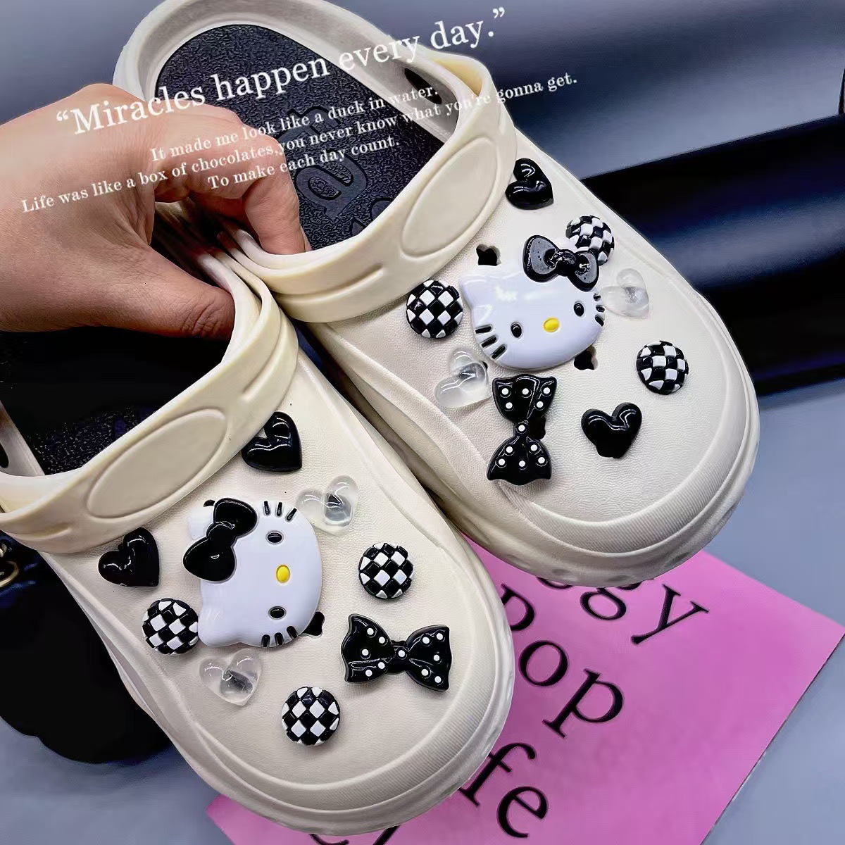 벽돌 KT 고양이.