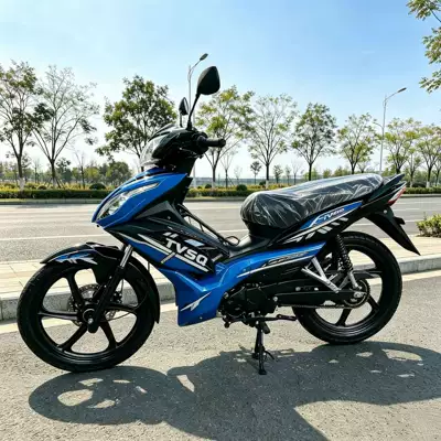New Fuel-Efficient African Two-Wheeled Underbone Motorcycle with Low Fuel Consumption and High Range, Specifically Designed for African Road Conditions and Cross-Border Commuting (Motosikletlər)