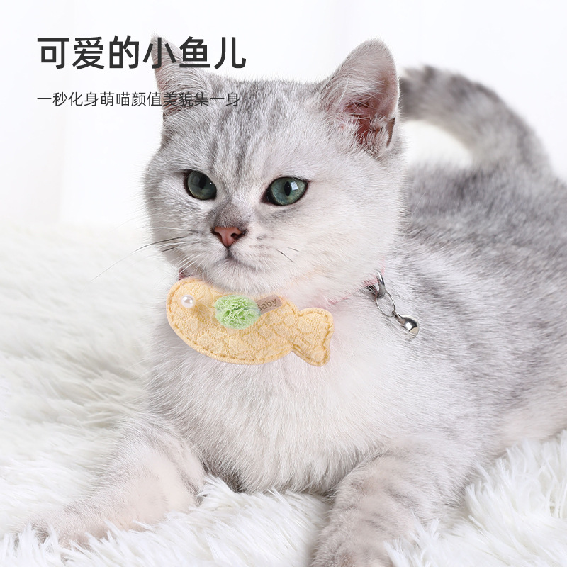 Collar para mascotas con campana, collar para mascotas de pez pequeño, collar para gatos, lindo y de alto valor, fabricante de baberos para gatos ajustables