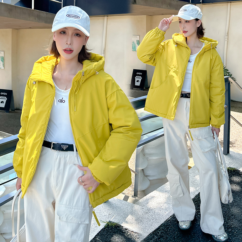 Anti-temporada ropa de plumón de mujer corta 2025 nuevo estilo coreano pequeño color sólido ropa de moda de pan dulce abrigo cálido