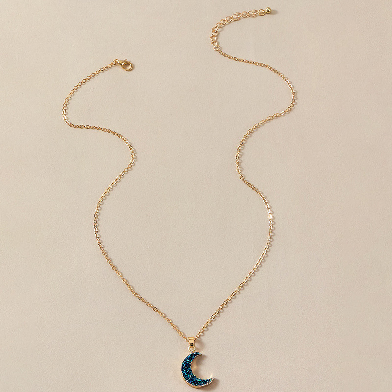 AliExpress Cross-Border Simple Fashion Accessories Moon Pendant Necklace Curved Moon Zircon-like Sin