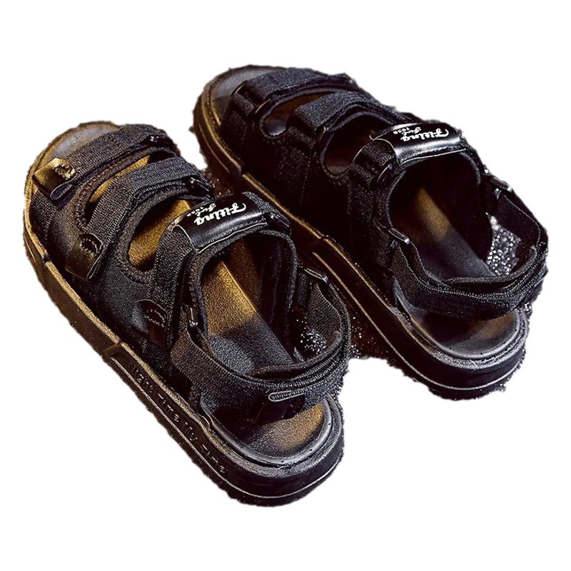 Sandalias de mujer 2023 nuevo verano estilo de hadas zapatos planos Internet celebridad versátil estudiante playa zapatos de mujer romana