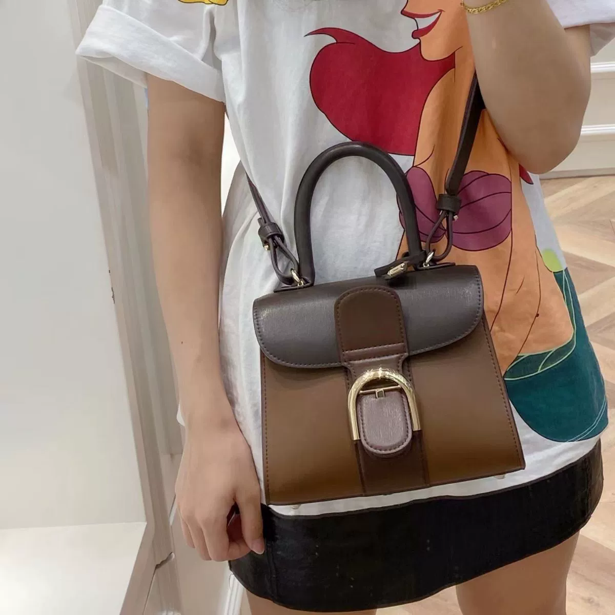 Новая Snow White Brilliant Color Block Box Leather Horseshoe Buckle Crossbody Bag Hood Class Horizontal Handbag