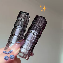 唇釉;腮红、胭脂;眼影