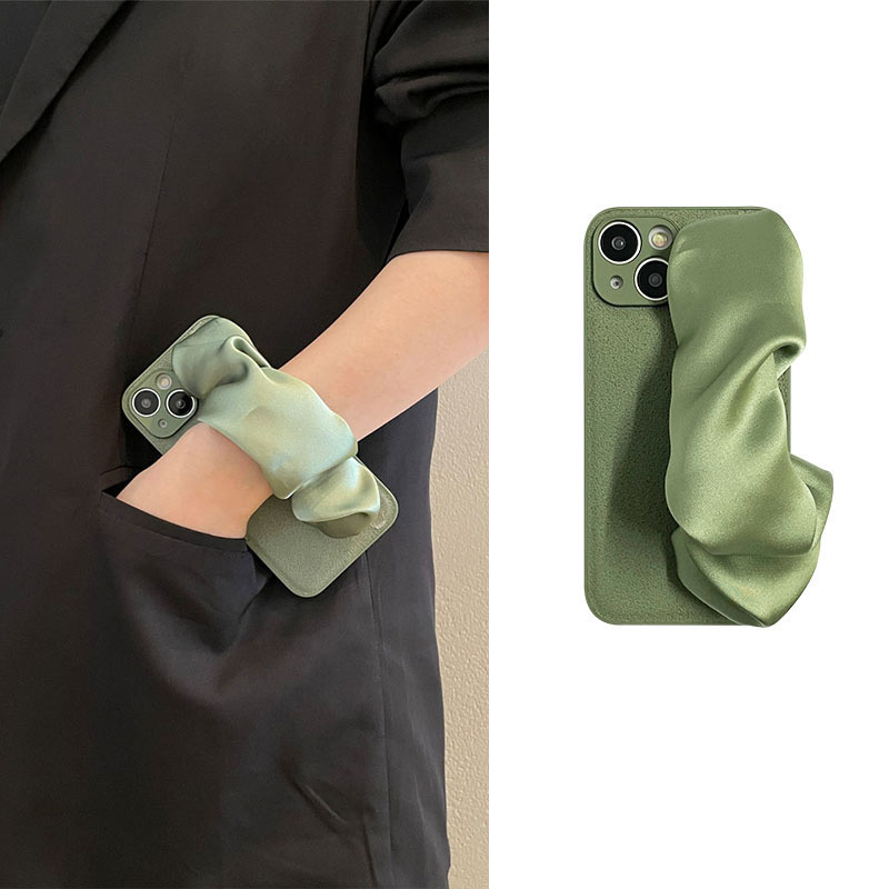 Green Silk Scarf Wristband Suitable for Apple 16 Mobile Phone Case Crossbody Rope Iphone15 Silicone 14Promax Hard Shell for Women