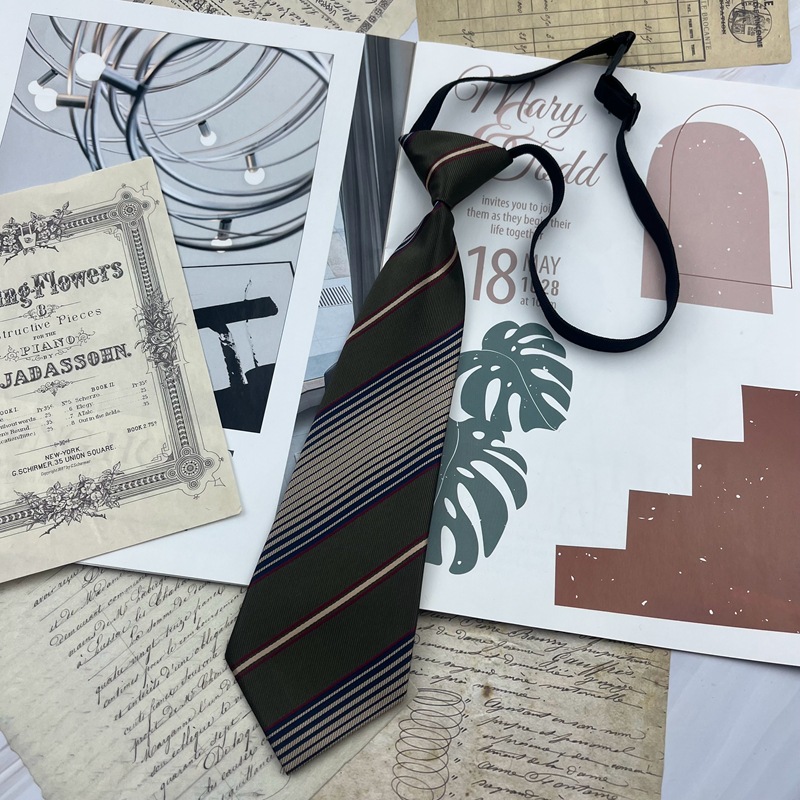 12 녹색 바닥 얇은 스트립