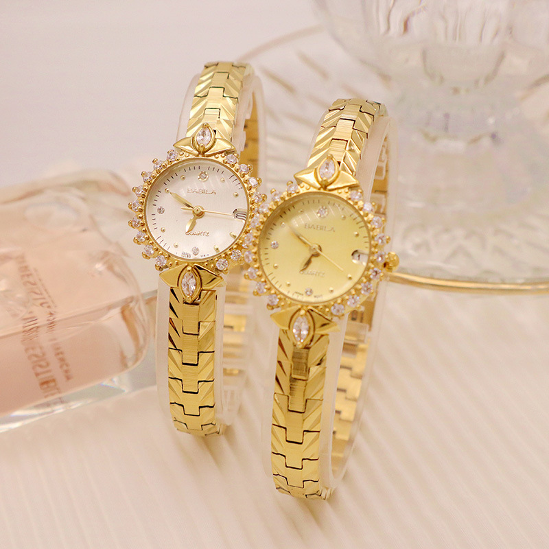 Retro jewelry watch precision 5A Diamond embossed bracelet elegant quartz small gold watch