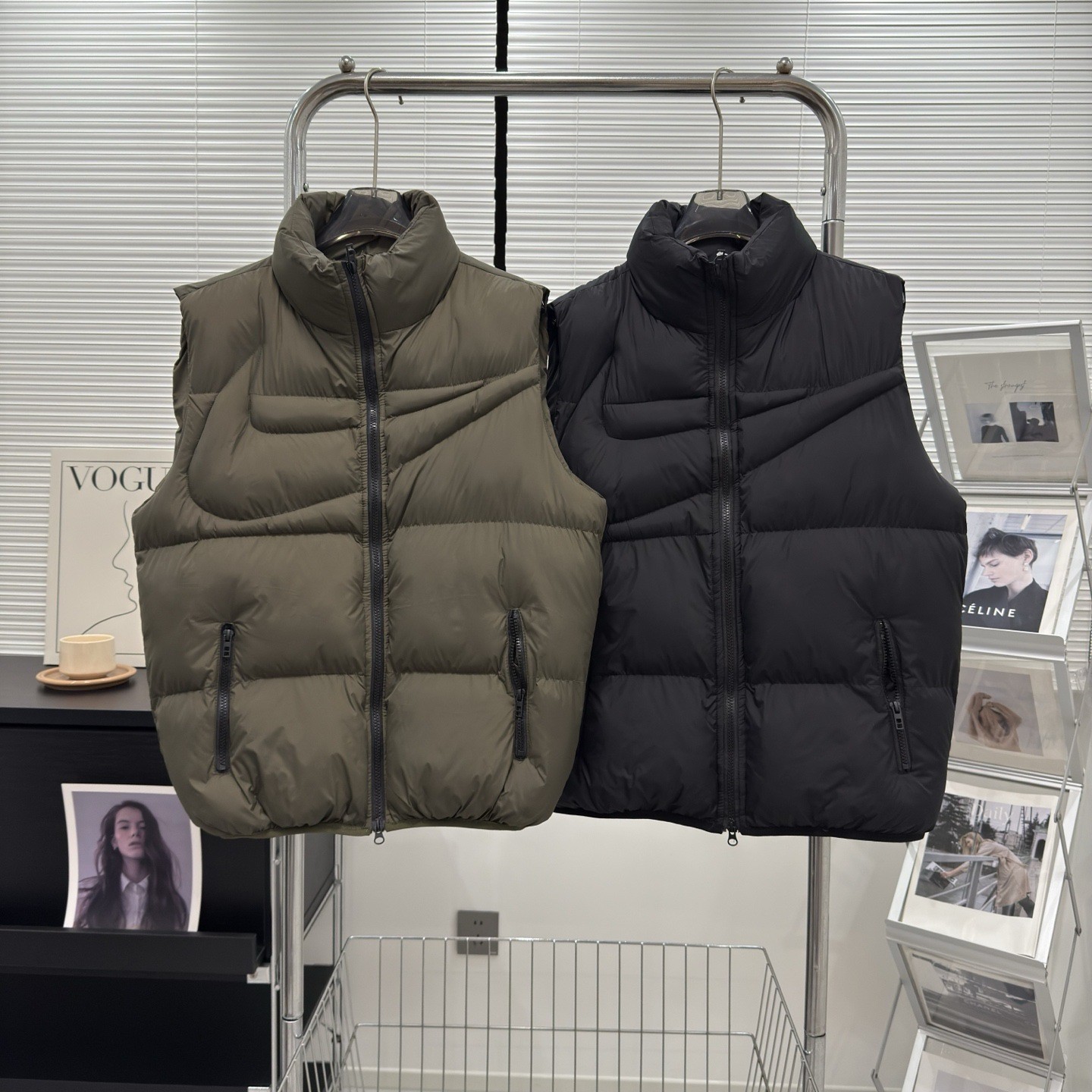 New men's short cotton jacket, 2025 winter trendy stand-up collar vest, couple's warm thickened cold-proof coat