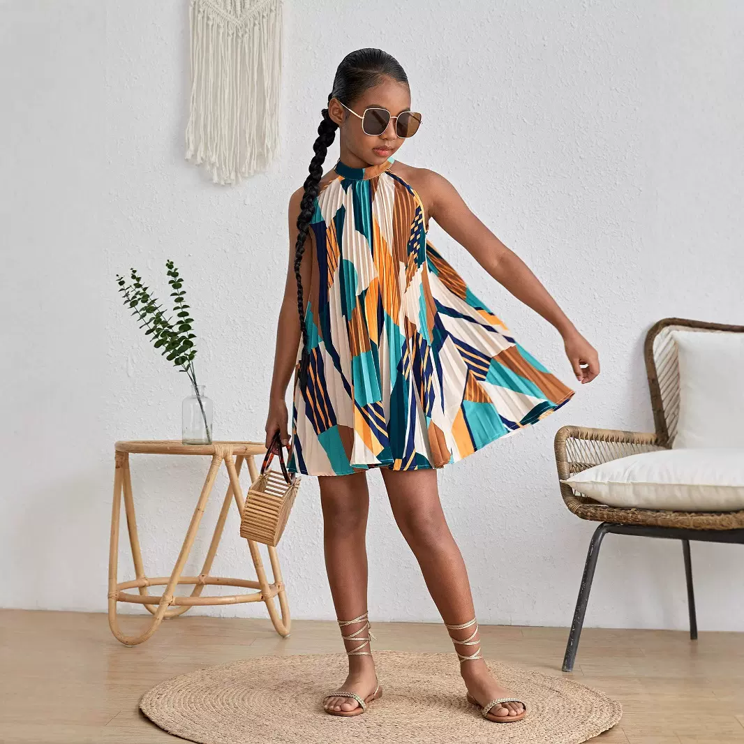 外贸童装地理印刷吊带脖子百褶细节连衣裙