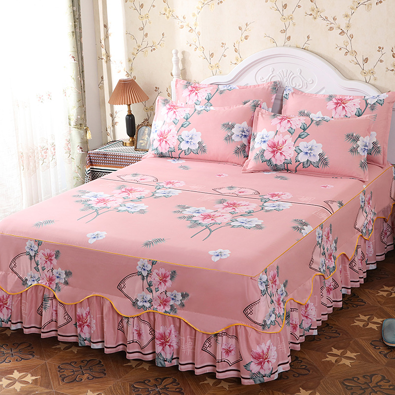 A set of three-piece bedspread with printed single-use bed skirt, aloe vera cotton, velvety Korean-style floral edge bed sheet for double bed, cross-border shipping