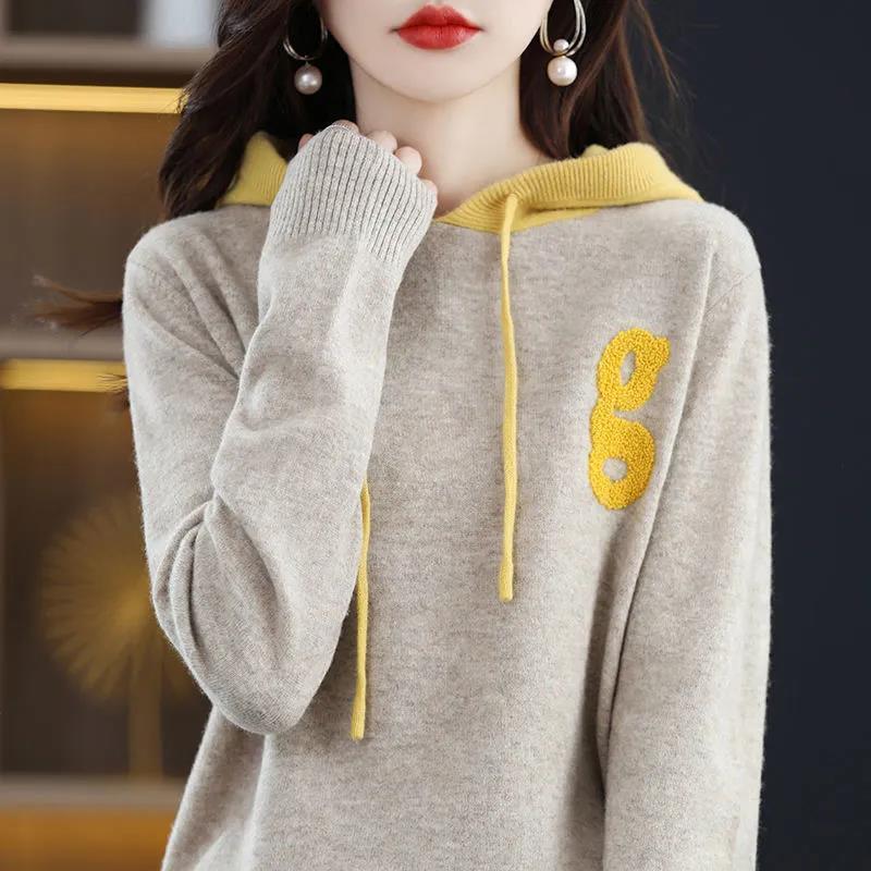 Hooded Pullover Knitted Sweater for Women, Loose Letter Embroidered Contrasting Color Sweater, Autumn and Winter Thickeneded New Knitted Sweater