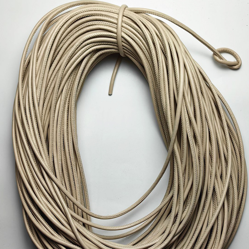 Coser de coche hecho a mano, relleno de núcleo, accesorios de ropa, cuerda de cuero pu, accesorios de joyería, cuerda redonda, pulsera de color al por mayor, cuerda