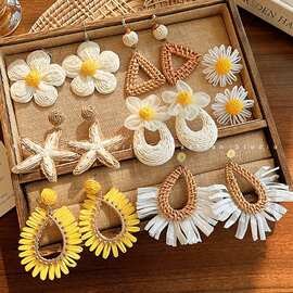 彩色编织花朵耳钉女高级感多巴胺耳环轻奢小众海边度假风耳坠耳饰