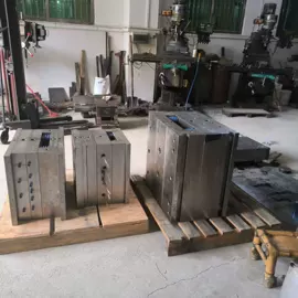 注塑加工;家用电器加工;狗狗牵引