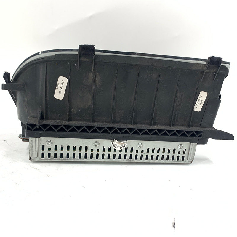 Suitable for Mercedes-Benz S-Class W221 S350 S500 Central Display Original Car Parts A2219008301